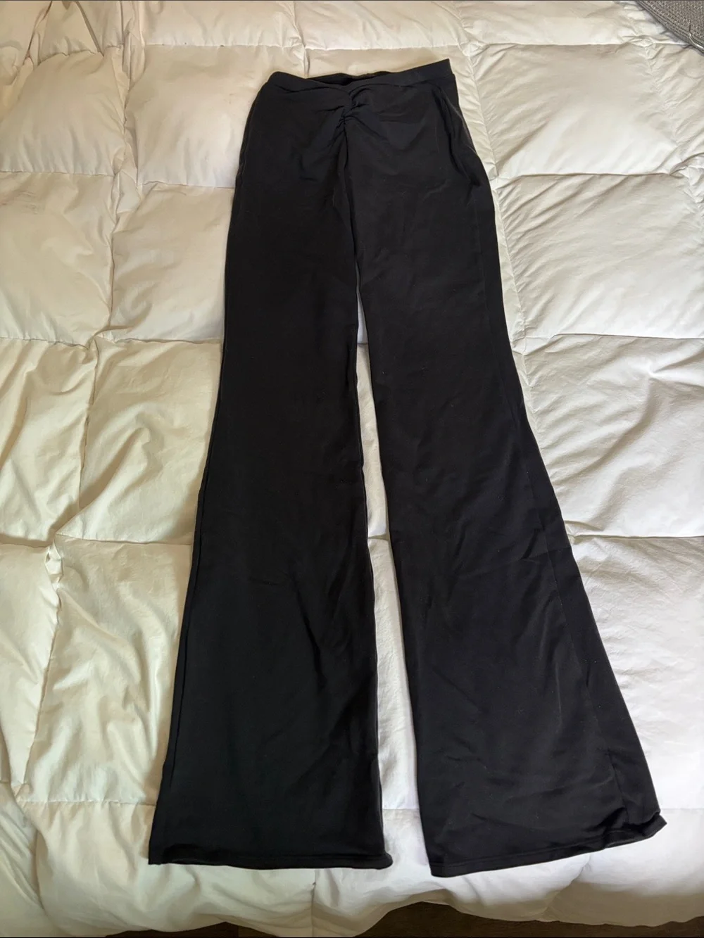 ALO Yoga Black Flare Leggings with Twist Waist